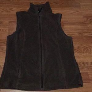 Columbia vest